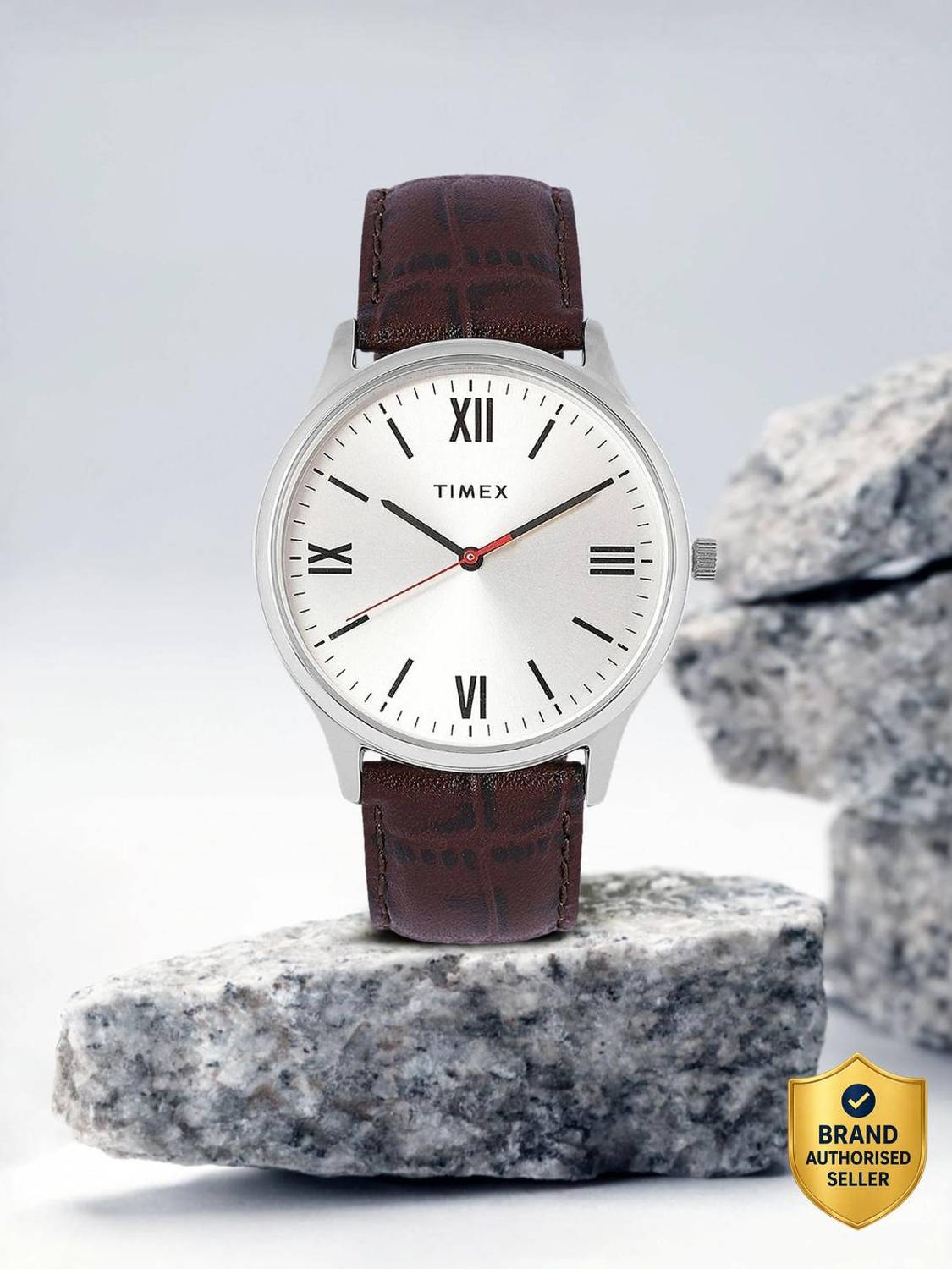 TIMEX Silver Dial Leather Strap Analog Watch - Men - Image 1