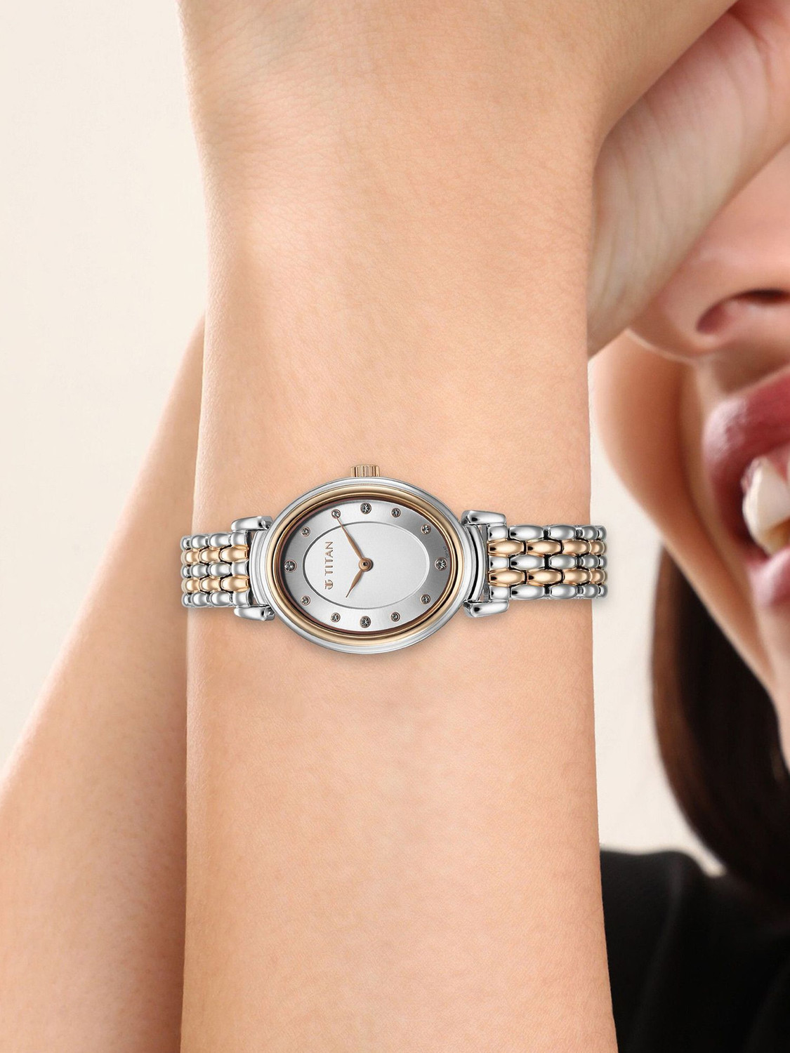 Image of Titan Titan Aura Silver Dial Silver & Rose Gold Stainless Steel Strap Analog Watch - For Women