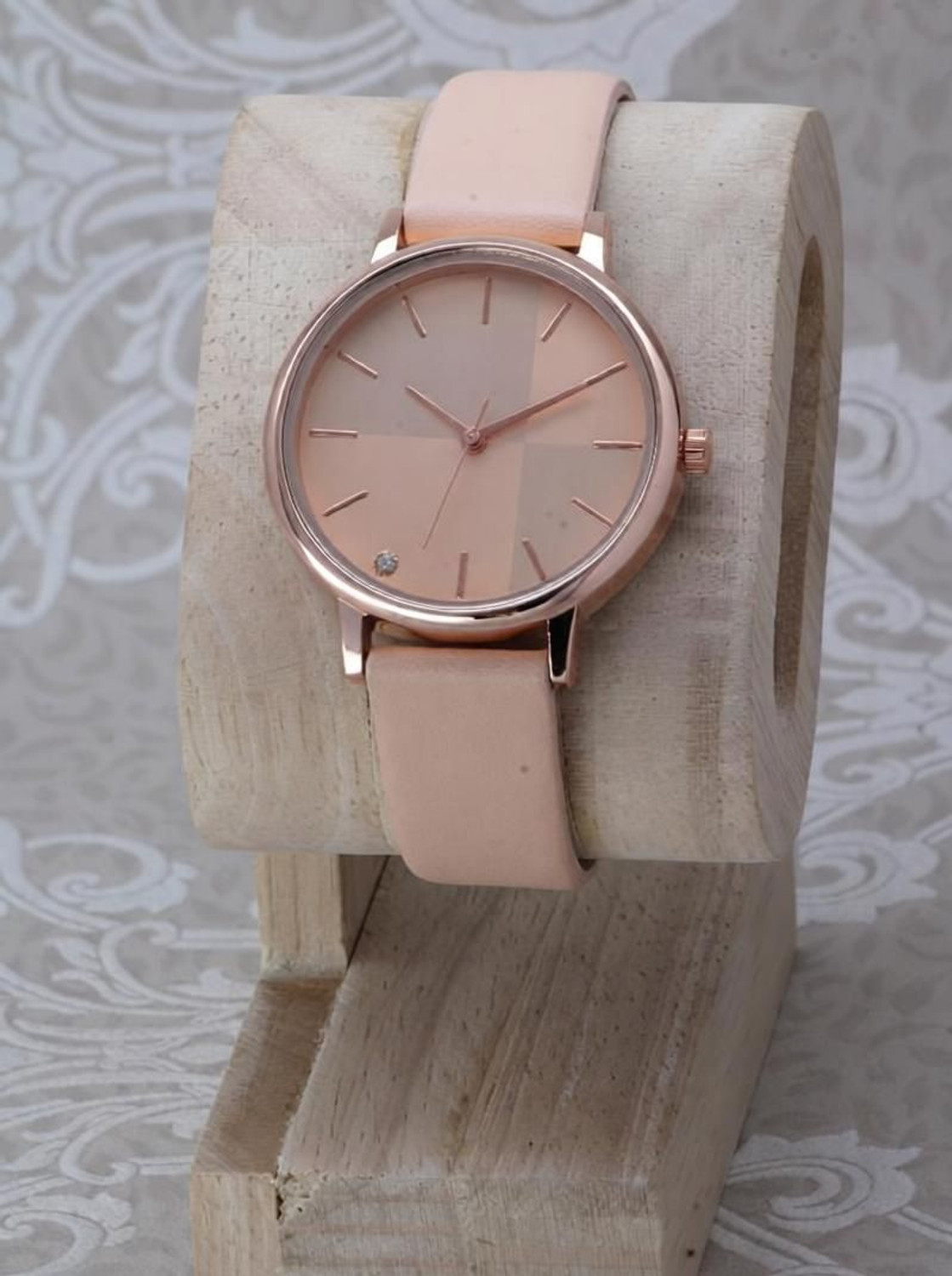 Image of ZANZEER Best Quality Festive Season Simple Designer Round Dial Attractive Leather Belt Best Quality Festive Season Simple Designer Round Dial Attractive Leather Belt Analog Watch - For Girls