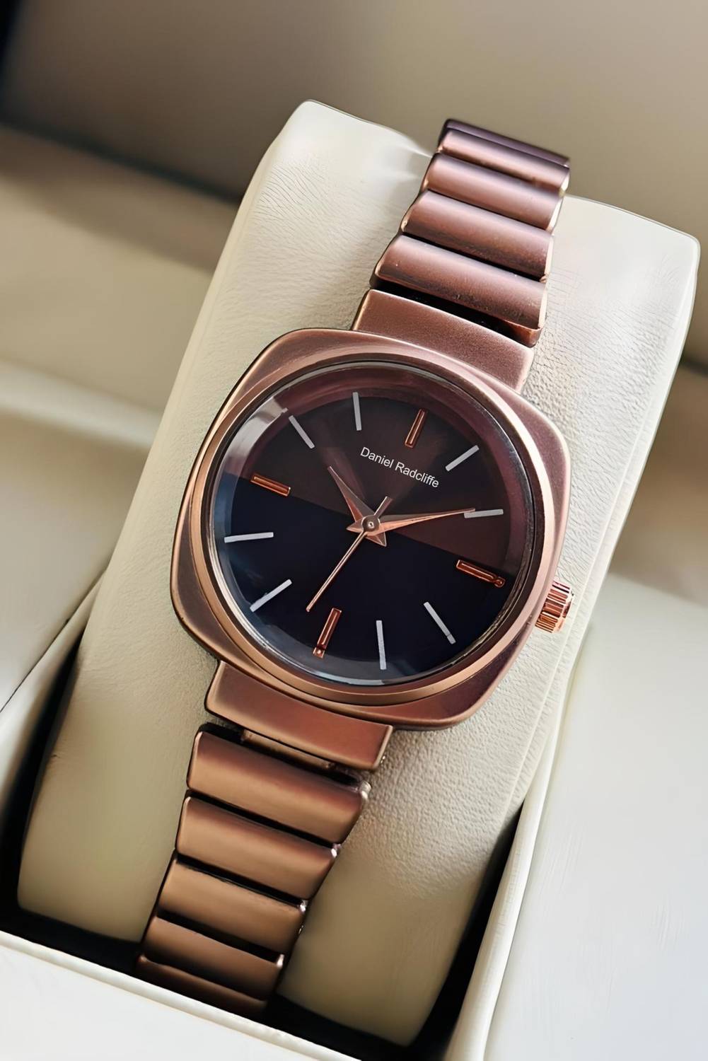 Virelli Analog Watch for Women - Image 5