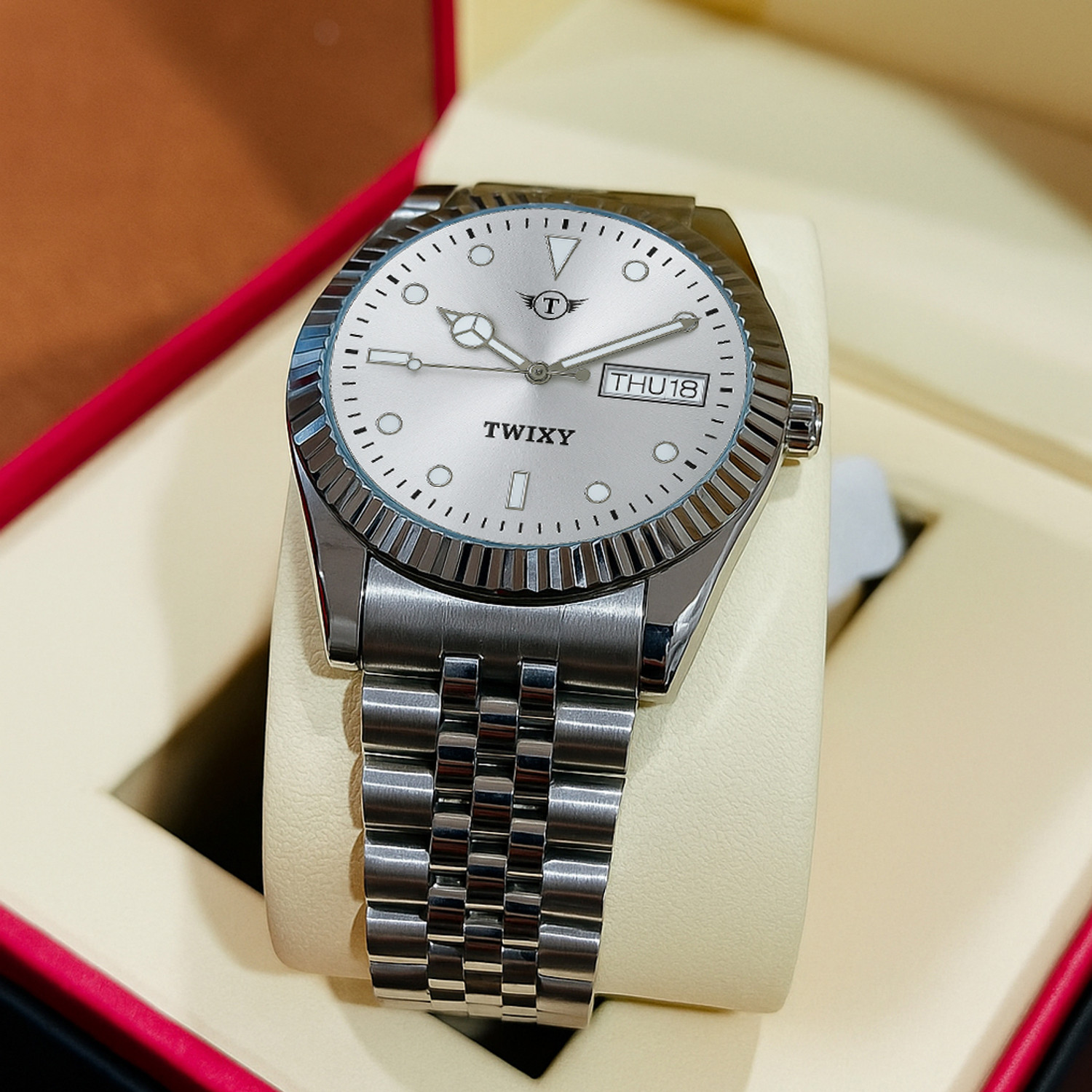 Image of TWIXY TYW-08 Silver TWIXY Trending Silver Dial Analog Watch - For Men