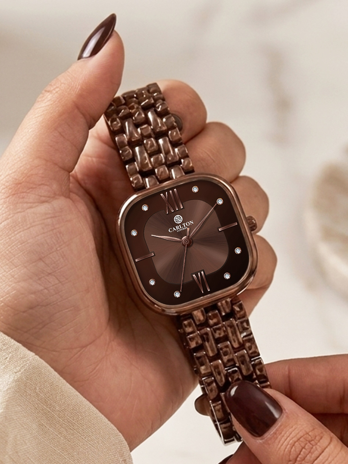 Image of CARLTON LONDON CLSSCBRN Chelsea Analog Watch - For Women