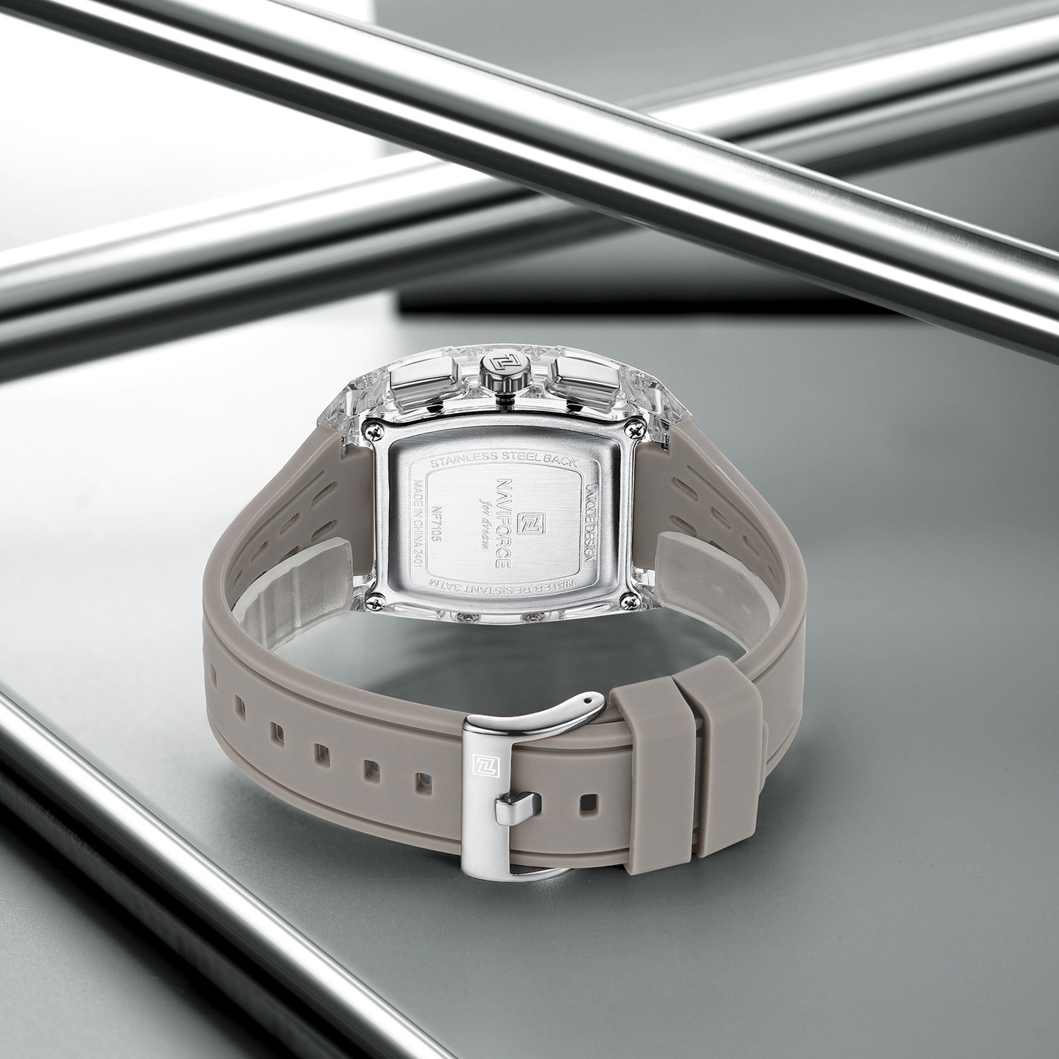 Image of NAVIFORCE NF7105 Distinctive tonneau-shaped case With Grey silicone strap Analog Watch - For Men
