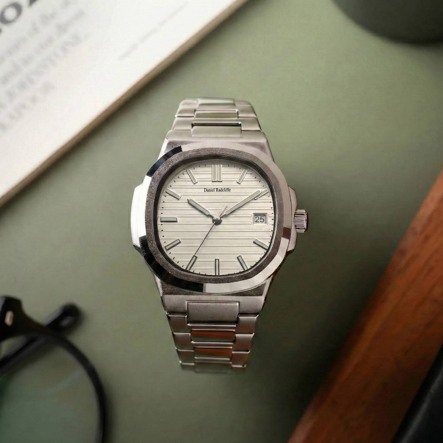 Daniel Radcliffe DRM020 Analog Watch - Men - Image 4