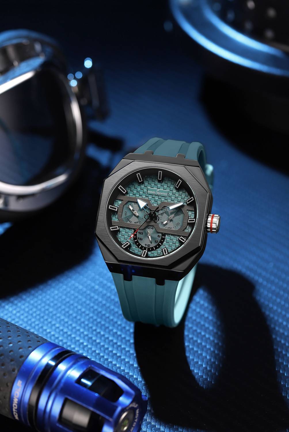 Daniel Hechter Men's Analog Watch - Image 3