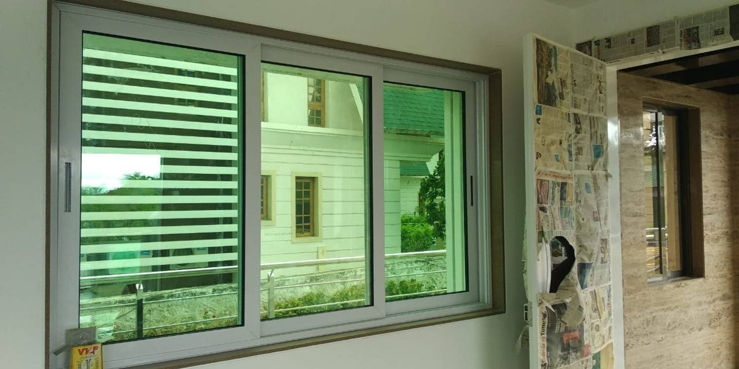 ERATO Residential Commercial Window Film Green - Image 2