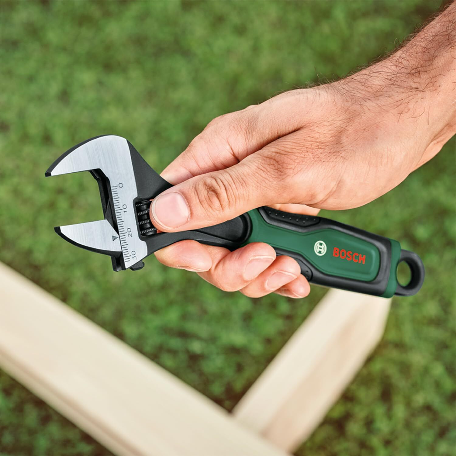 Image of BOSCH 200mm Adjustable Wrench | Durable Carbon Steel with 30mm Jaw Opening & Ergonomic Non-Slip Handle Single Sided Open End Wrench