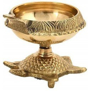 Utkarsh Brass Table Diya Price in India - Buy Utkarsh Brass Table Diya ...