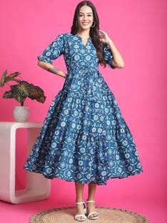 Presha Women Fit and Flare Blue Below Knee Dress