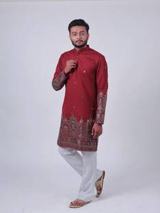 Varbandhan Men Embroidered Straight Kurta