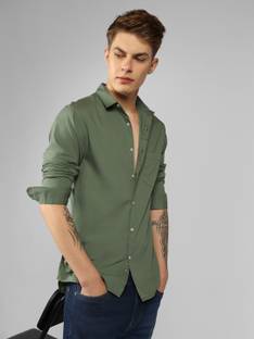 Dennis Lingo Men Solid Casual Green Shirt