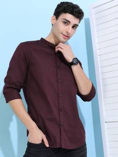 HIGHLANDER Men Solid Casual Maroon Shirt