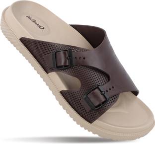 WALKAROO Men Slides