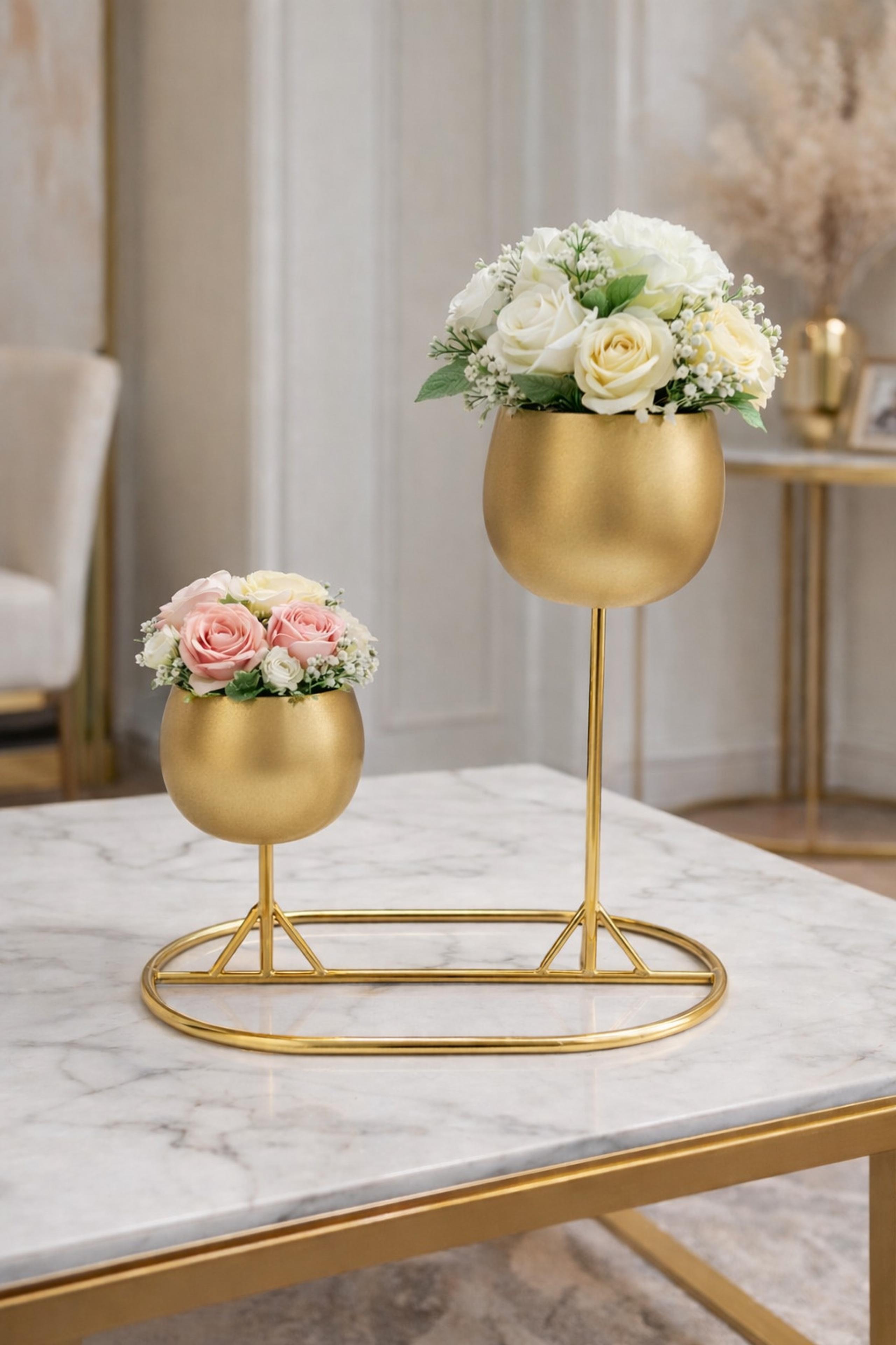 Aliza metal house flower pot-01 Vase Filler - 55% off at DetectaDeal
