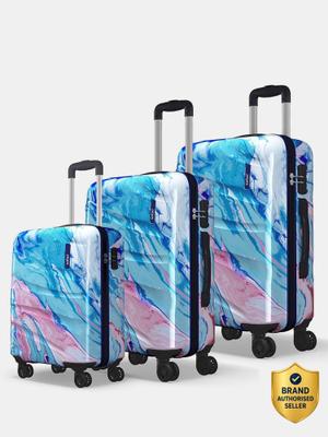 SAFARI Hue Plus Cabin & Check-in Set 8 Wheels - 30 inch