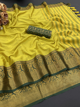 Villagius Woven Kanjivaram Cotton Silk Saree with Unstitched Blouse
