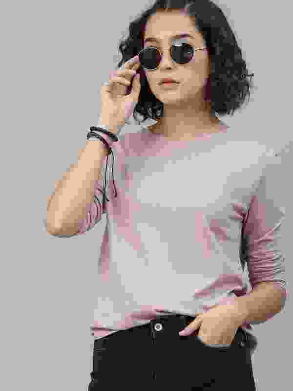 Roadster Solid Women Round Neck Purple T-Shirt