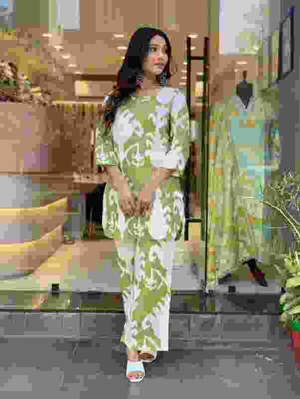 Femfit Women Printed Green Night Suit Set