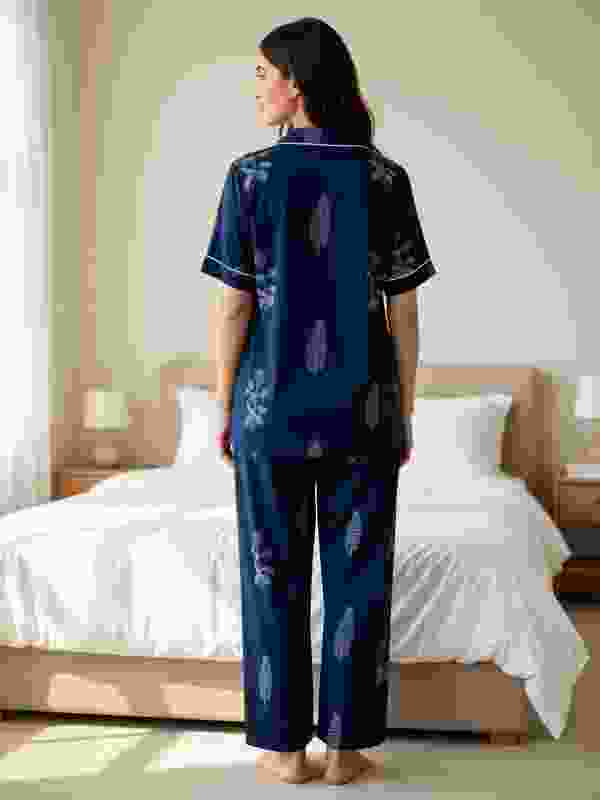 TRINABH Women Printed Blue Shirt & Pyjama set