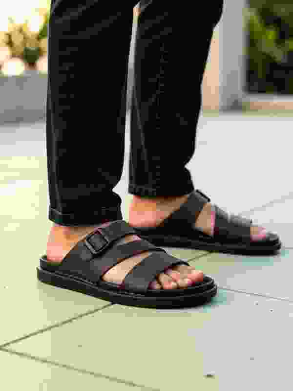 Nextstyle Men Brown Sandals