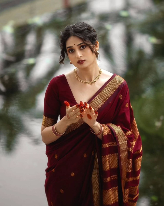 Fixal Fashion Woven Daily Wear Art Silk Saree with Unstitched Blouse
