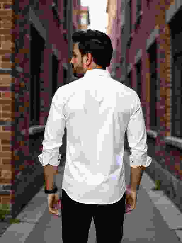 Lrk Fashion Men Solid Casual White Shirt