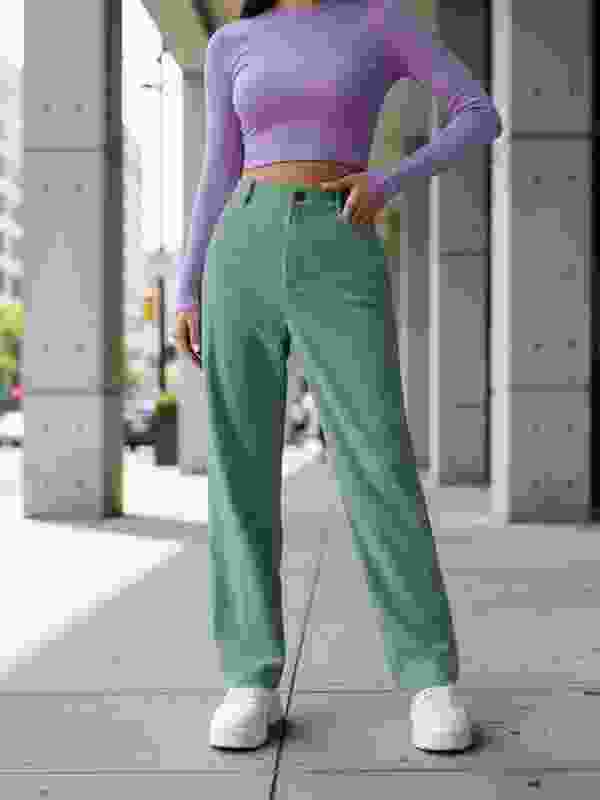 GIBBONTE Relaxed Women Green Trousers