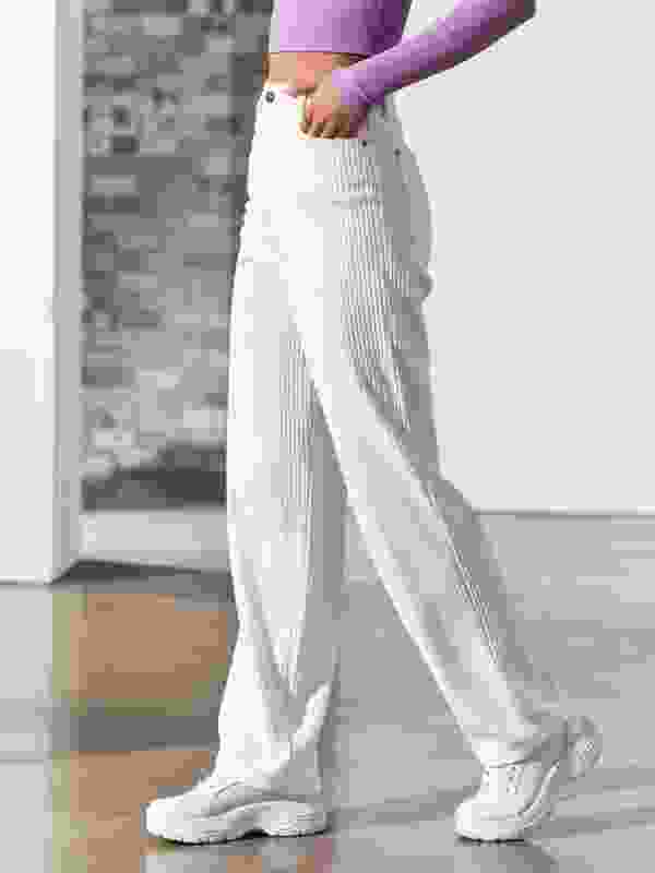 GIBBONTE Relaxed Women White Trousers