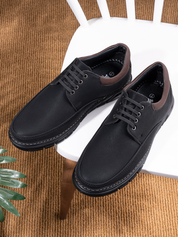 Roadster Casual Boat Shoes Boat Shoes For Men (Black , 8)
